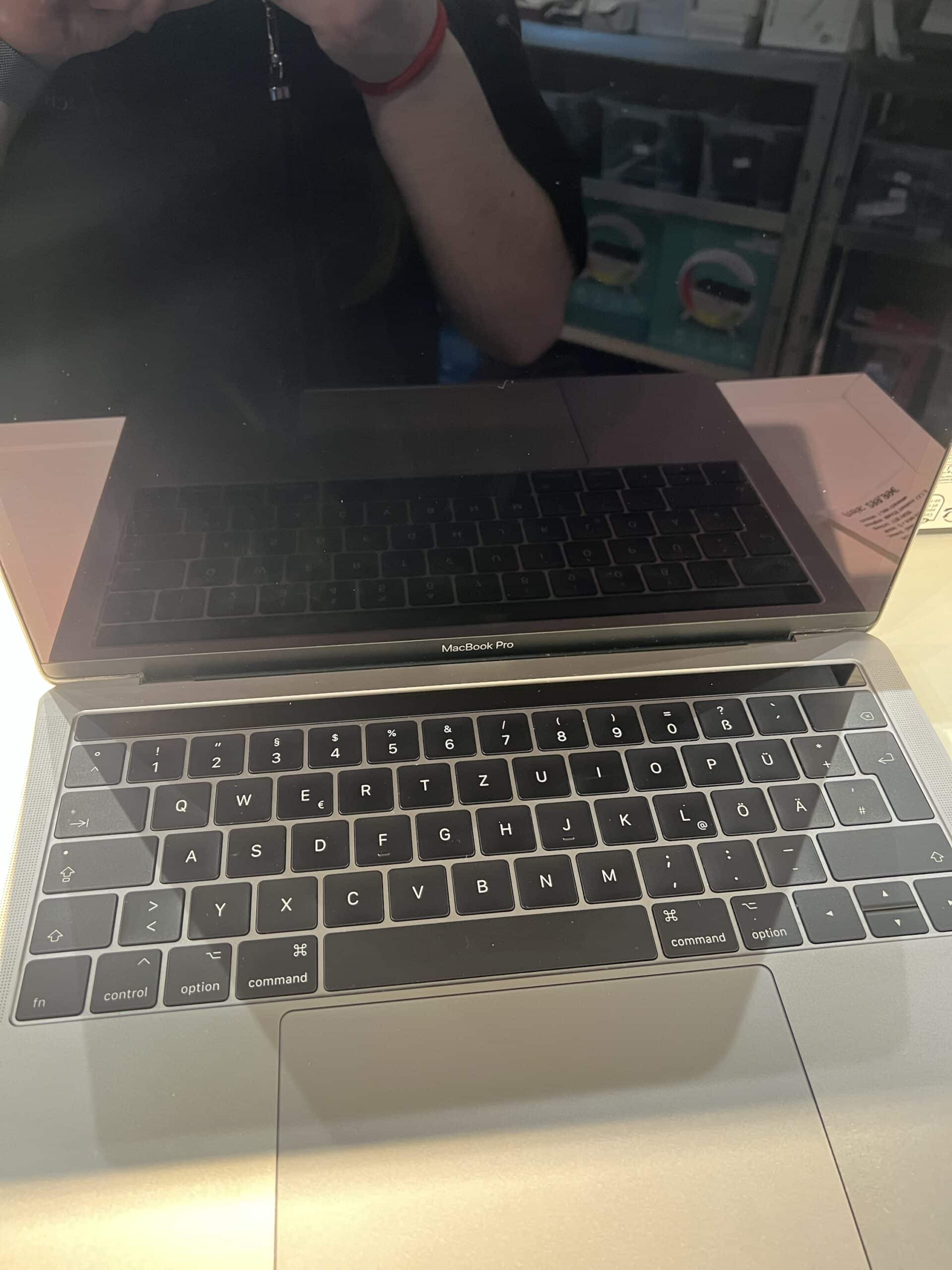 MacBook Pro 2017 – Bild 2